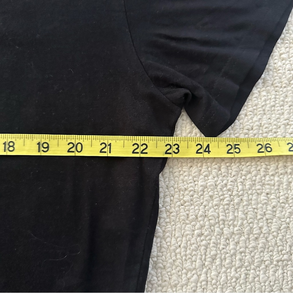 Def Leppard Graphic Tee - Picture 4 of 5